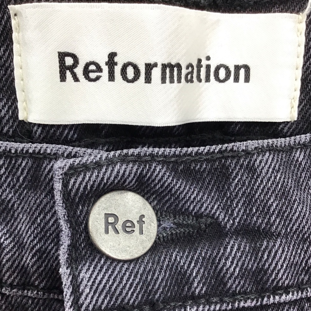 Reformation Julia Crop High Cigarette, Color: Black, Size: 20 - Picture 3 of 3
